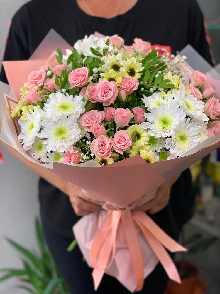 Букет цветов из: Розы и Хризантемы в Чашниково