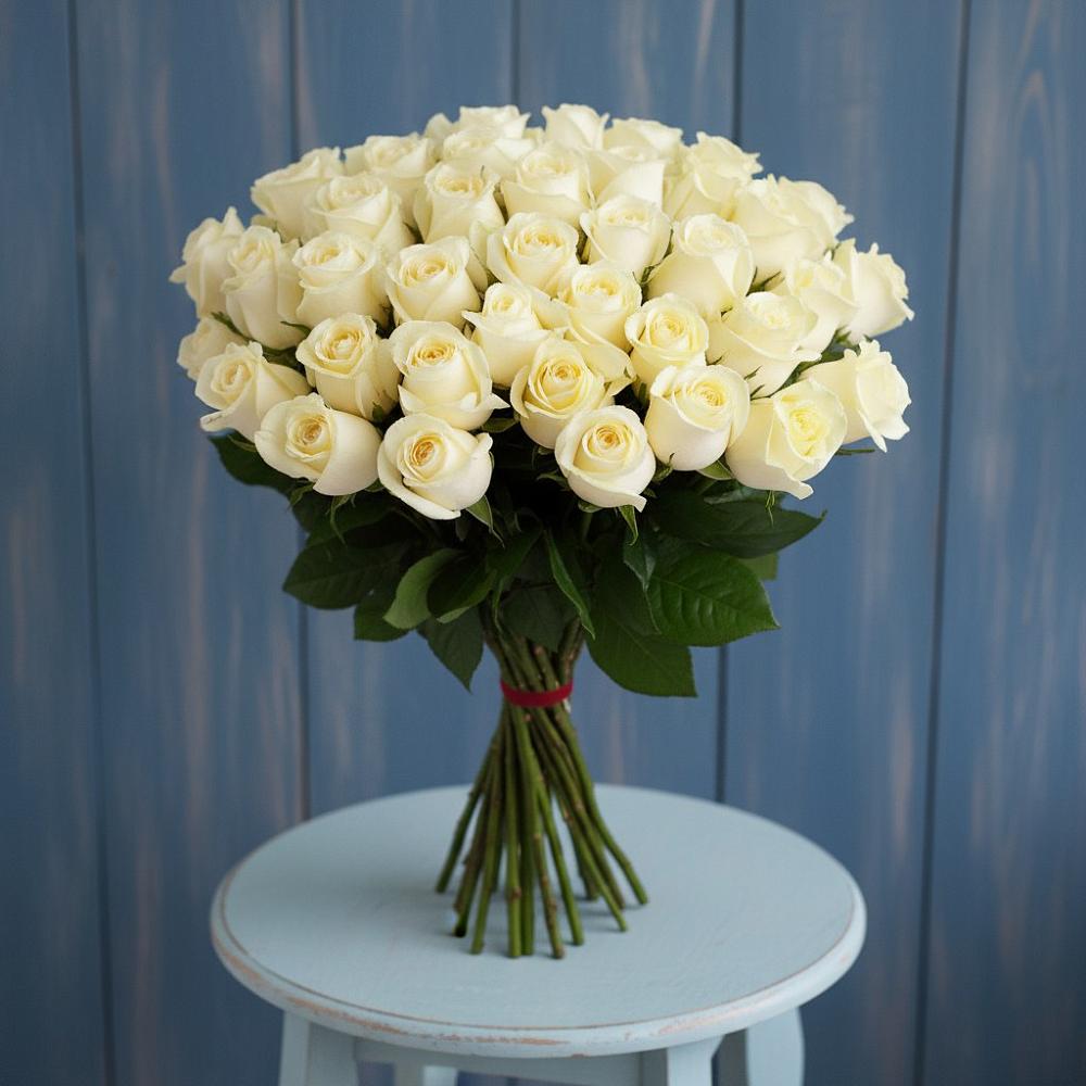 Букет 51 Белая роза Эдлесс Лав в Чашниково