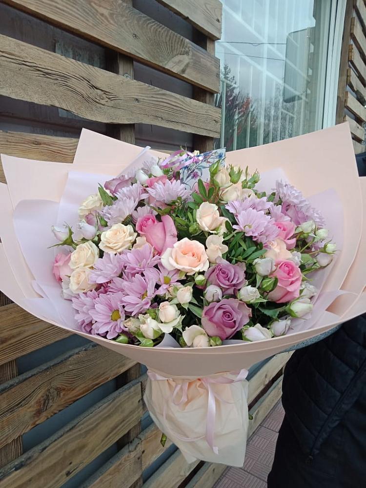 Букет цветов из: Розы и Хризантемы в Чашниково