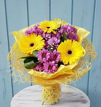 Букет цветов из:  Хризантемы и Герберы в Чашниково