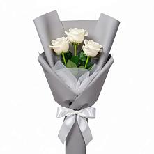 Букет 3 белые розы в Чашниково