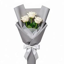 Букет 3 белые розы в Чашниково