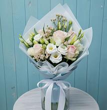 Букет цветов из:  Розы и Лизиантусы в Чашниково