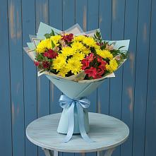 Букет цветов из:  Альстромерии и Хризантемы в Чашниково