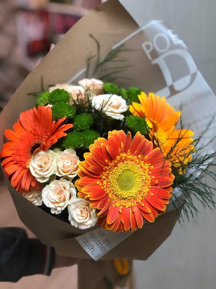 Букет цветов из: Герберы, Хризантемы и Розы в Чашниково